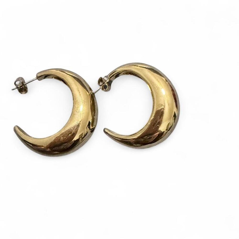 Jaclyn Roxanne Jaclyn Hill Gold Crescent Moon Hoop Earrings